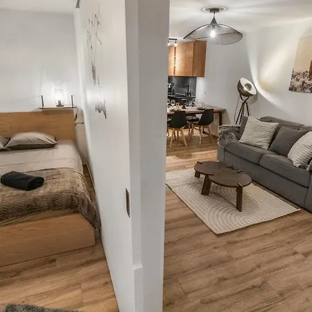 Apartman Renove Avec Vue Panoramique Et Sauna *