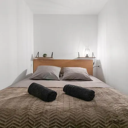 Renove Avec Vue Panoramique Et Sauna Appartement